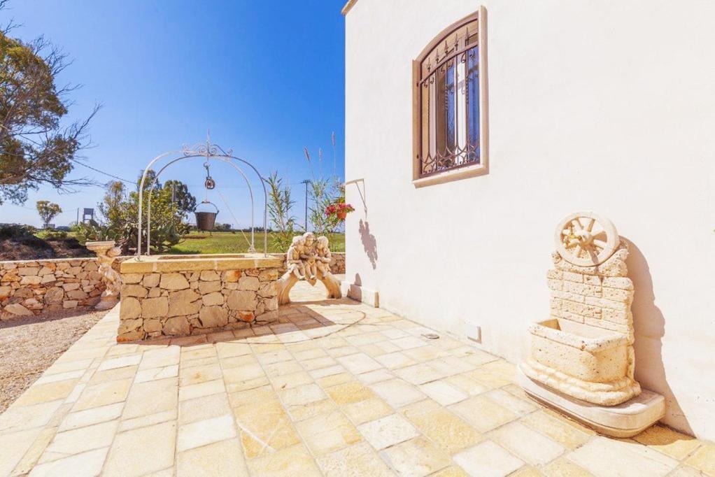 Villa Casale Conte Dell'Anna Porto Cesareo Exterior foto